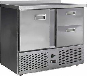 Стол холодильный Finist СХСн-700-1/2 с бортом