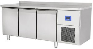 Стол холодильный OZTI 370.00 NMV HC E4, 3 двери